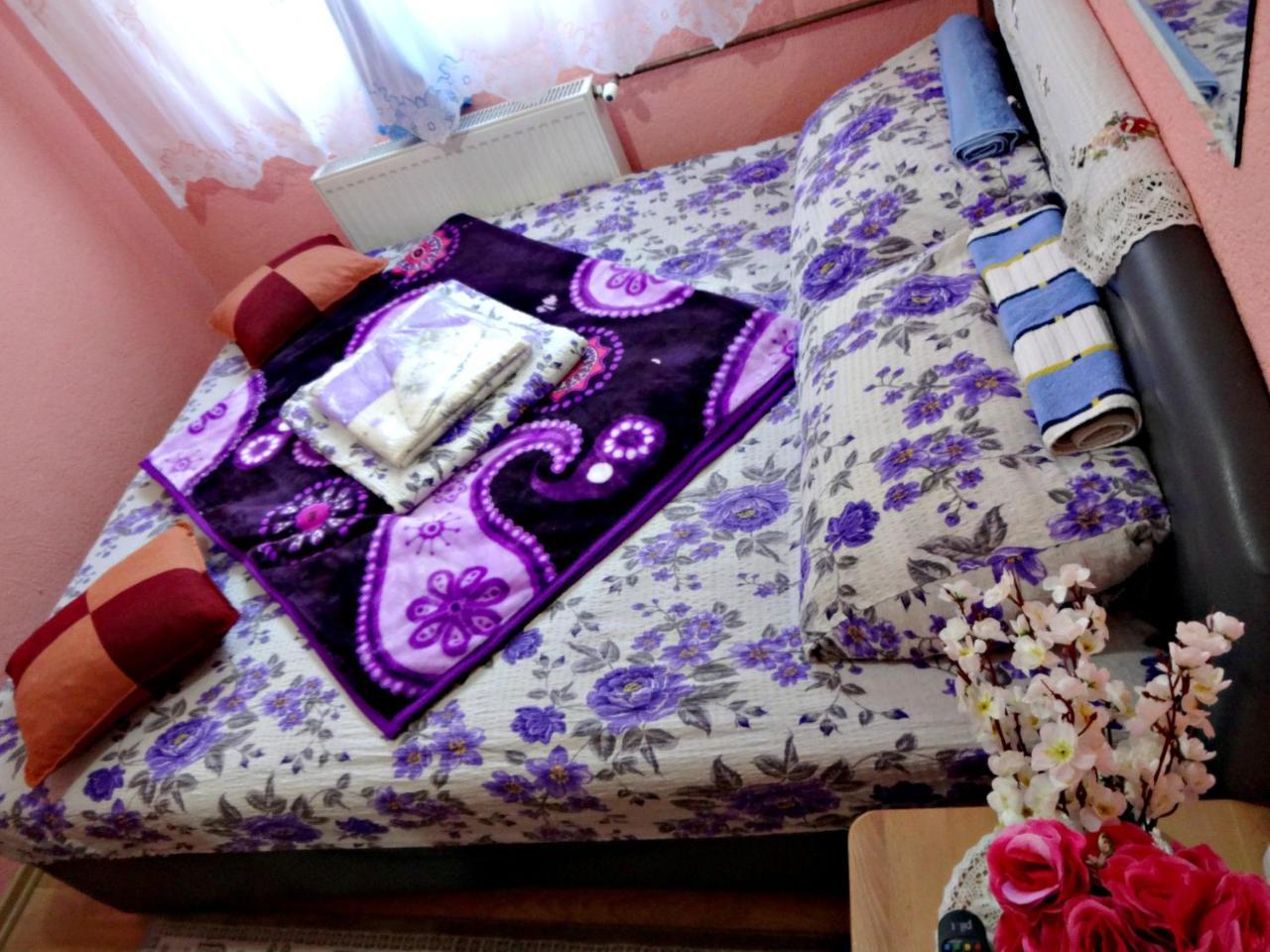 Virmal Hotel Foca Bagian luar foto
